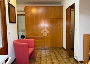 One-room apartment Via Mantova, Milano (neighborhood Ticinese) - photo 5