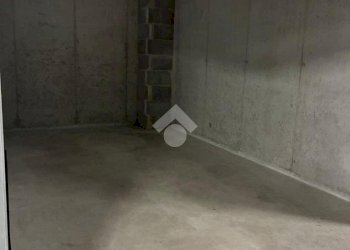 Box Via Mahatma Gandhi, Milano (zona Musocco) - foto 4