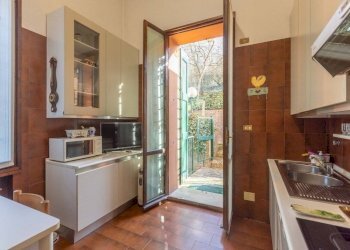 Cucina - Appartamento via di Barbiano, Bologna - foto 25
