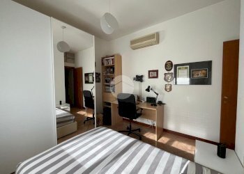 Three-room apartment Via Giuseppe Carozzi, Milano (neighborhood Inganni) - photo 12