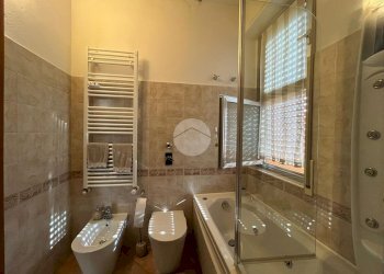 Three-room apartment Via Giuseppe Carozzi, Milano (neighborhood Inganni) - photo 19