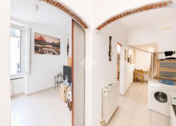 Trilocale Piazza dei Luxoro, Genova (zona Centro Storico) - foto 2