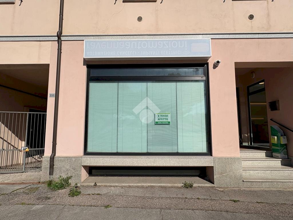 Ufficio via fiume montone abbandonato, Ravenna - foto 3