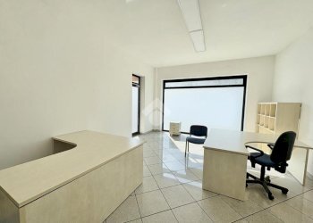 Ufficio via fiume montone abbandonato, Ravenna - foto 1