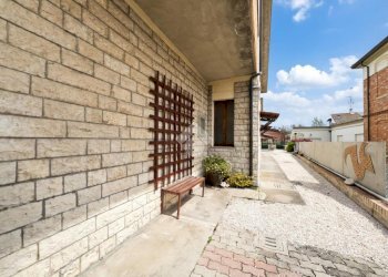 Four-room apartment Via Lunga, Ravenna (neighborhood Santo Stefano) - photo 1