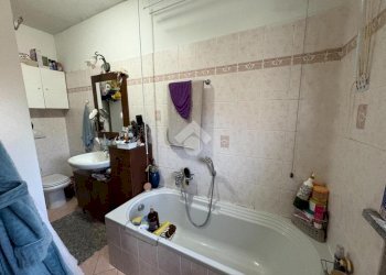 Quadrilocale Via Abruzzi, Legnano - foto 9