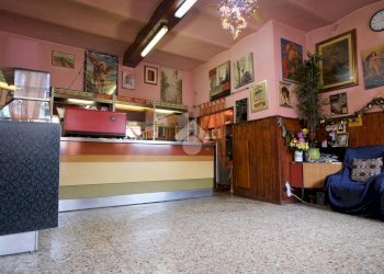 Shop Via Massarenti, Bologna (neighborhood Massarenti) - photo 2