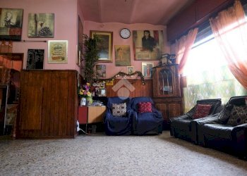 Shop Via Massarenti, Bologna (neighborhood Massarenti) - photo 10