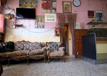 Shop Via Massarenti, Bologna (neighborhood Massarenti) - photo 11