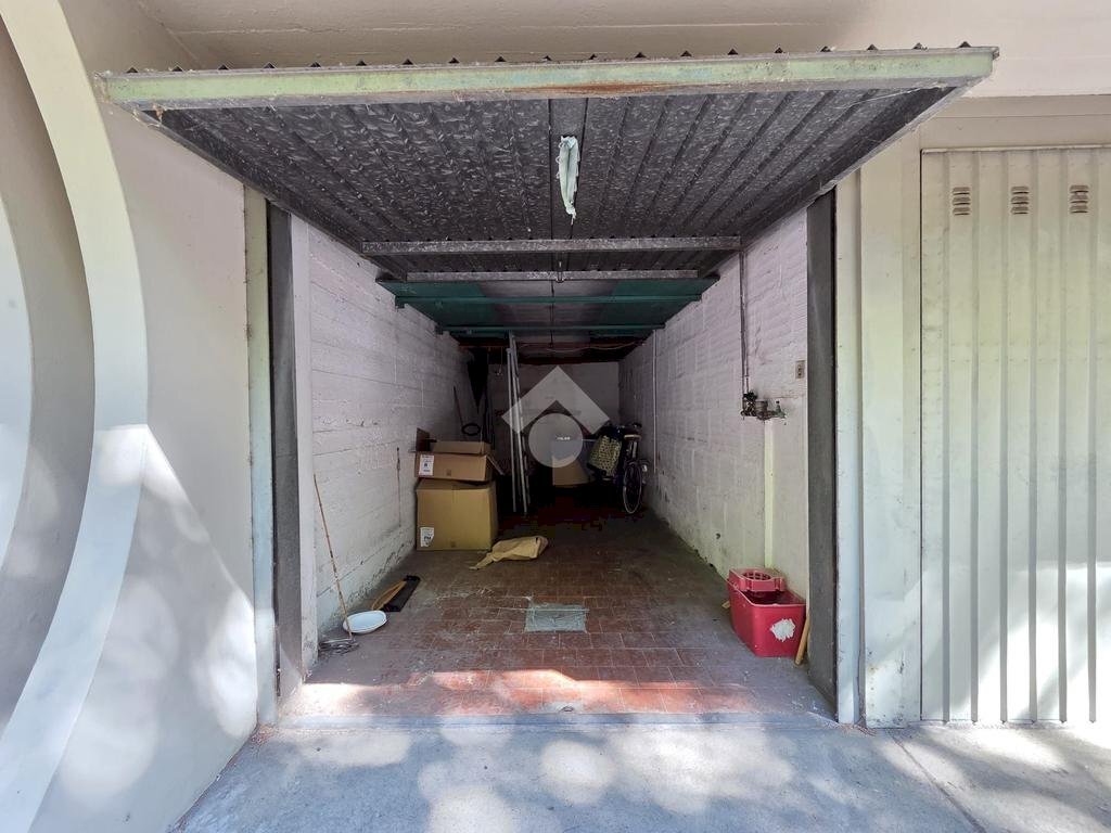 Garage - Parcheggio Via Spartaco, Bologna - foto 2