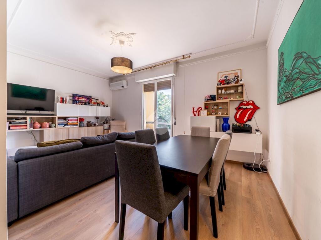 Four-room apartment Viale Caduti in Guerra, Modena (neighborhood Musicisti) - photo 1