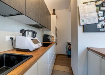 Four-room apartment Viale Caduti in Guerra, Modena (neighborhood Musicisti) - photo 8