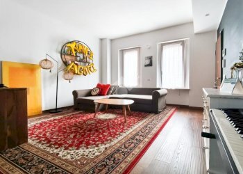 Portion of a house Via Giacomo Puccini, Cormano - photo 3