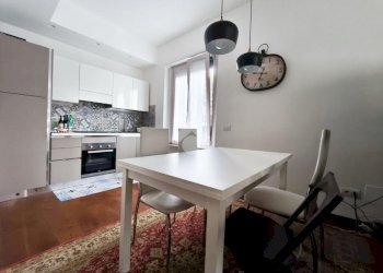 Portion of a house Via Giacomo Puccini, Cormano - photo 11