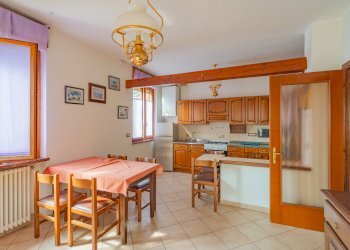 Three-room apartment Dante Livio Bianco, Caraglio - photo 3