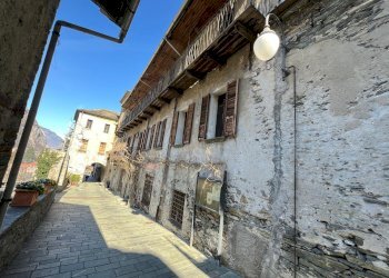 Hotel - Accommodation facility Via Vittorio Emanuele, 41, Bard - photo 3