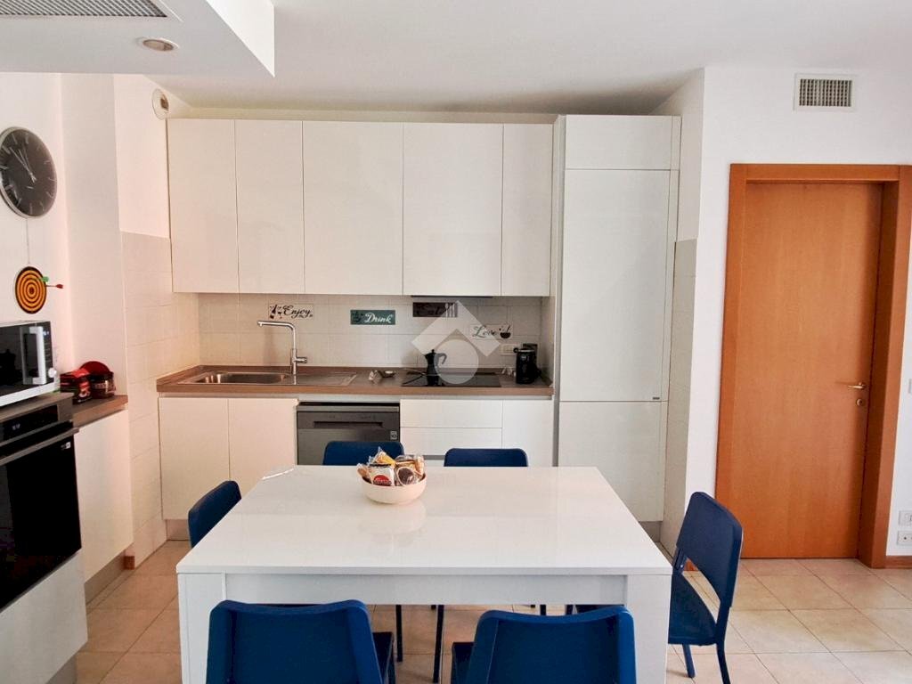 Three-room apartment Viale Martesana, Vimodrone - photo 2