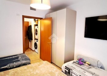 Three-room apartment Viale Martesana, Vimodrone - photo 10