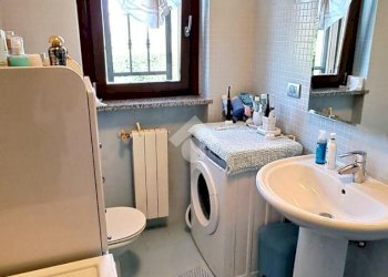 Three-room apartment Via Sant'Isidoro, Vimodrone - photo 18