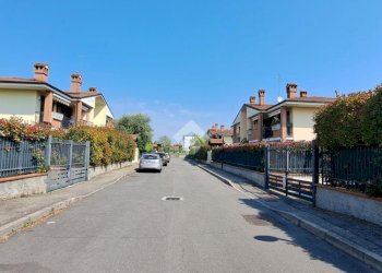 Three-room apartment Via Sant'Isidoro, Vimodrone - photo 38