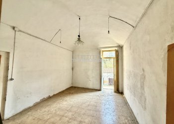 Soggiorno - Apartment via Cavour, 92, Asti - photo 2