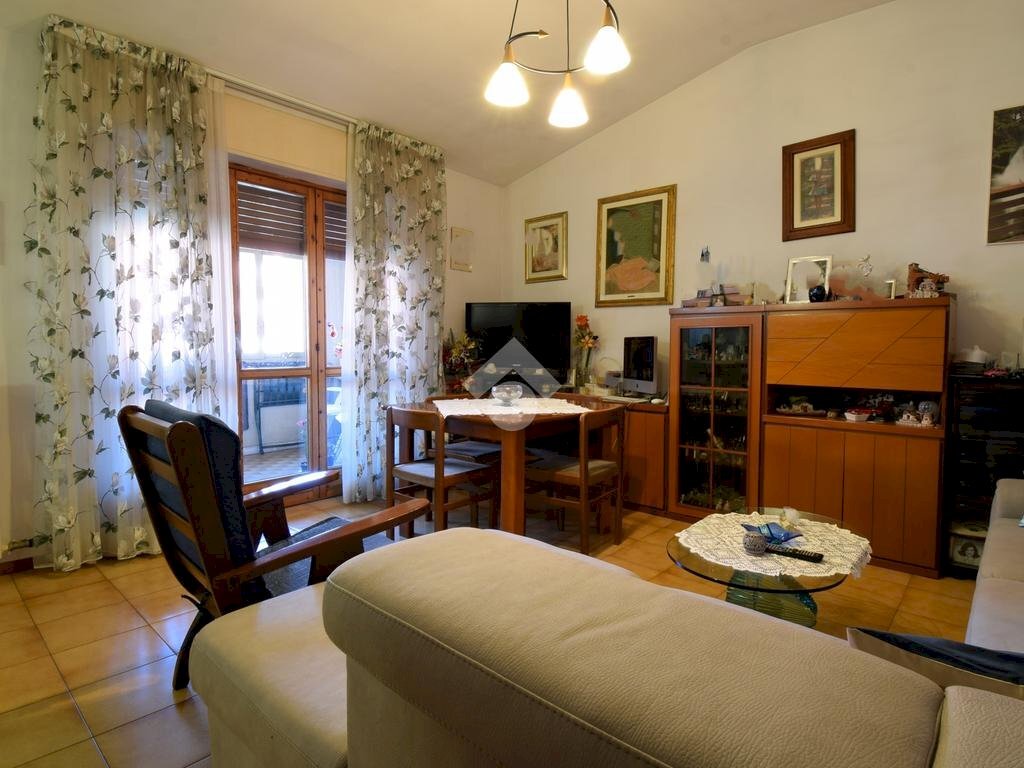 Three-room apartment Via Manzoni, Rozzano - photo 3