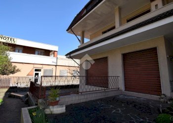 Three-room apartment Via Liguria, Pieve Emanuele - photo 22