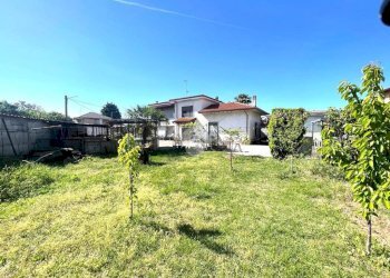 Villa Via Mariani Don G., Busto Garolfo - foto 4