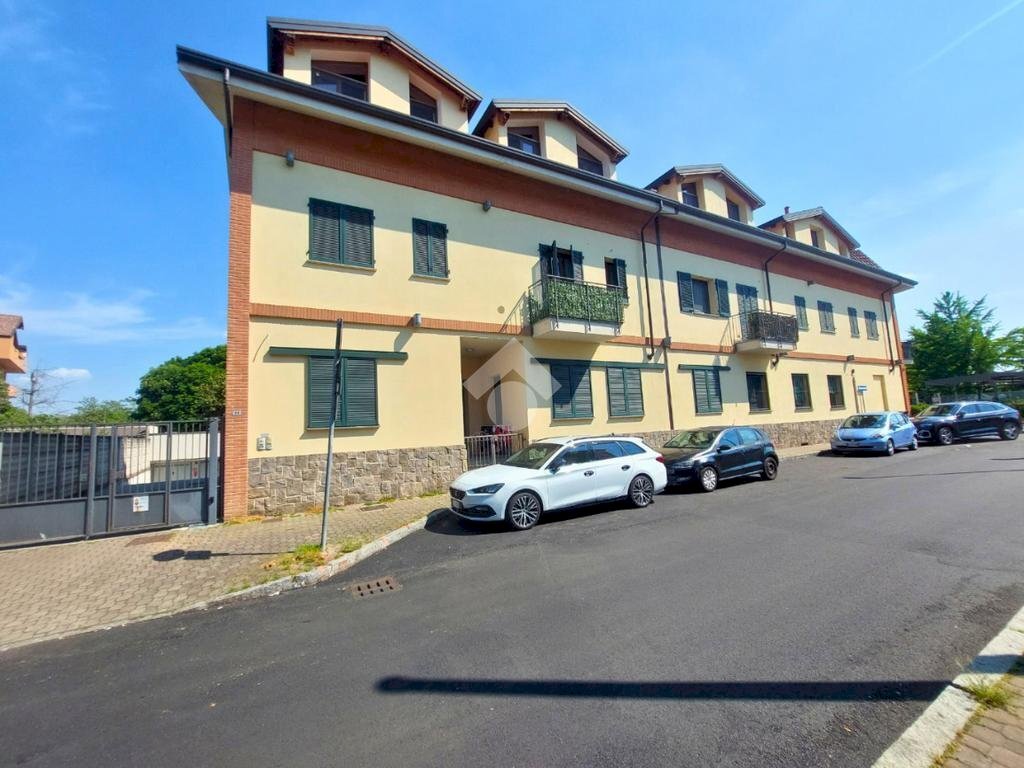 Two-room apartment Via 24 maggio, Vittuone - photo 1