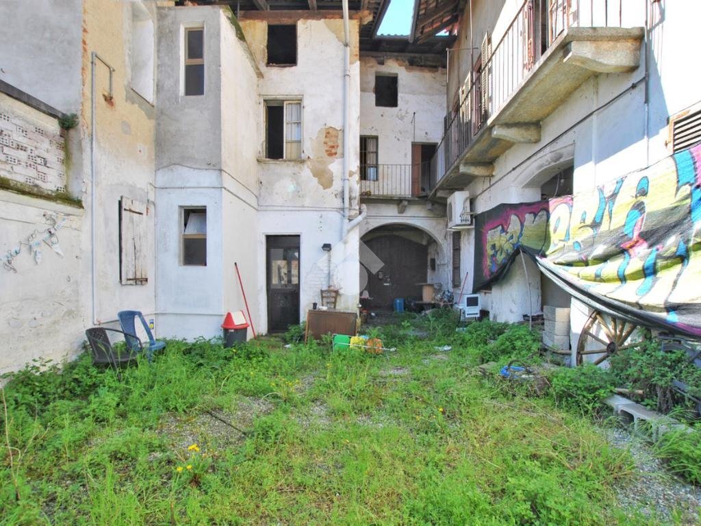 Stabile - Palazzo Via Galielo Ferraris, Livorno Ferraris - foto 2