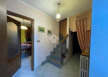 Semi-detached house Via Giordani, Brondello - photo 7