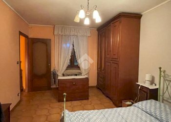 Semi-detached house Via Giordani, Brondello - photo 12