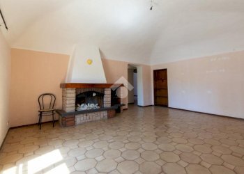 Quadrilocale Piazza XXV Aprile, Casale Monferrato - foto 12