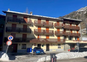 Hotel - Accommodation facility Frazione Dublanc, 53, Champorcher - photo 1