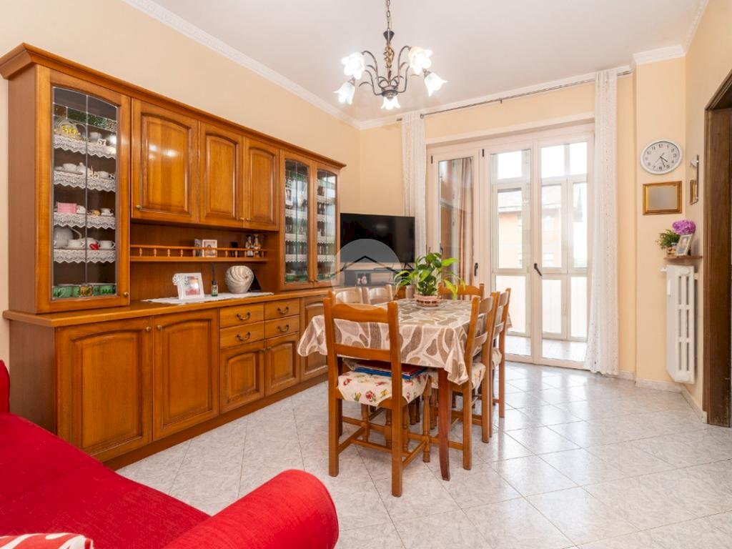 Three-room apartment Via Pianezza, Alpignano - photo 1