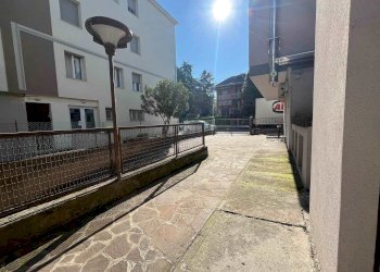 Shop Modena (neighborhood Crocetta) - photo 12