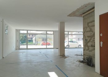 Negozio Mirandola - foto 2