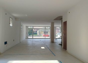 Negozio Mirandola - foto 3