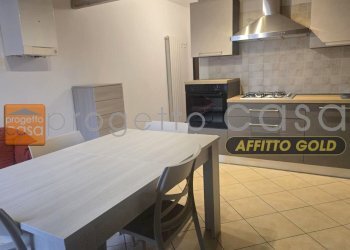 One-room apartment Spilamberto - photo 3