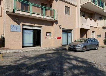 Ufficio Via Madonna Piccola, Martina Franca - foto 1