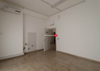 Ufficio Via Madonna Piccola, Martina Franca - foto 11