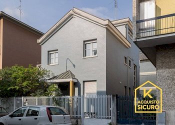 Foto 1 - Villa Via Don Carlo Porro
 
19, Milano - foto 1