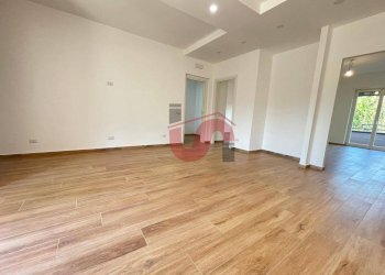 Foto 5 - Apartment Via Capparuccia
 
4, Benevento - photo 5