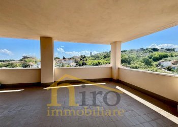 Foto 2 - Attic Via Tirino
 
12, Pescara - photo 2