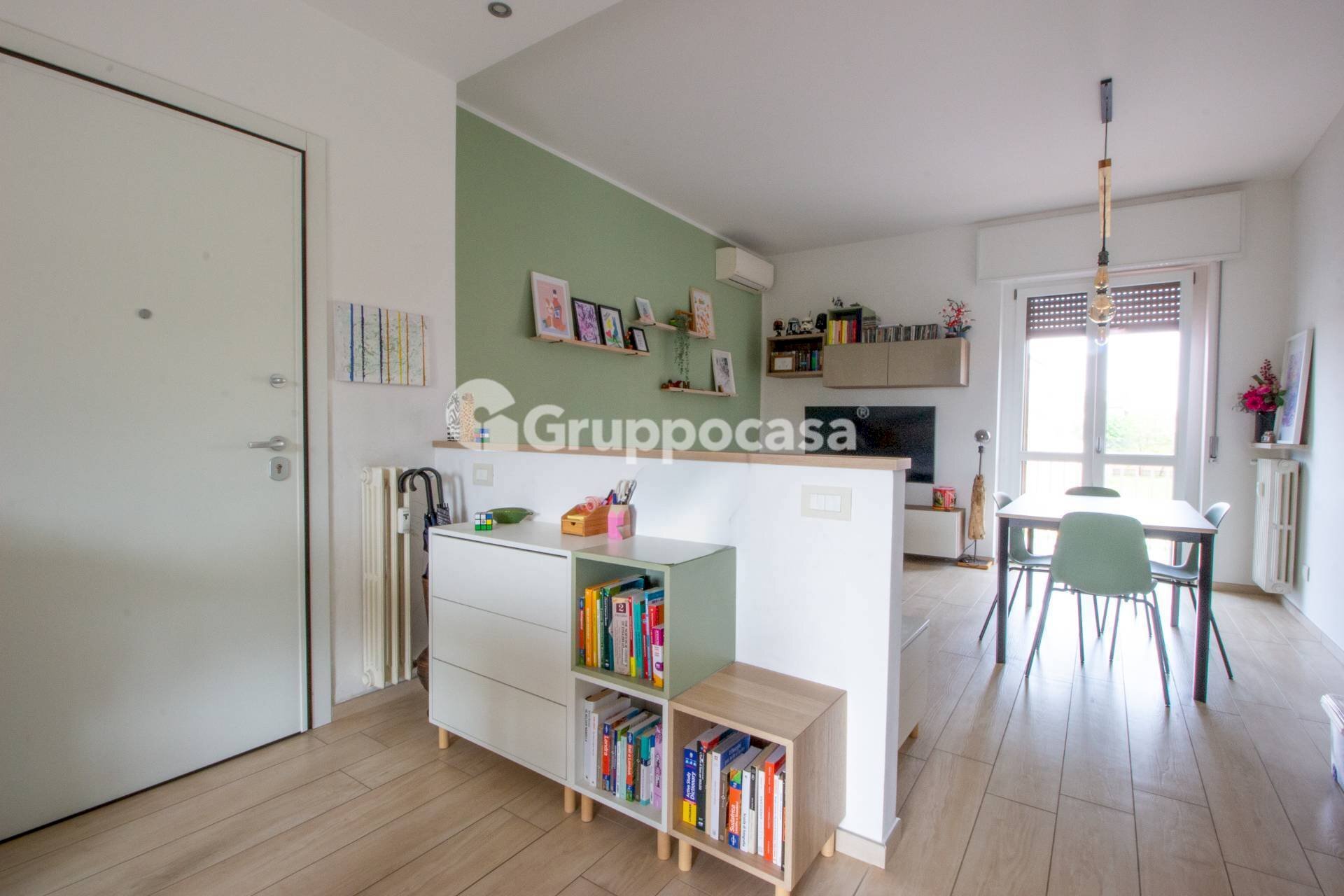 Foto 2 - Appartamento Via F.lli Sanchioli
 
2, Magenta - foto 2