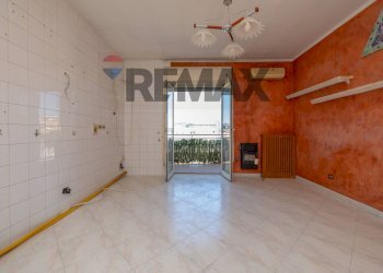 Stanza vuota - Quadrilocale via Giuseppe Rocco
 
21, Casoria - foto 16