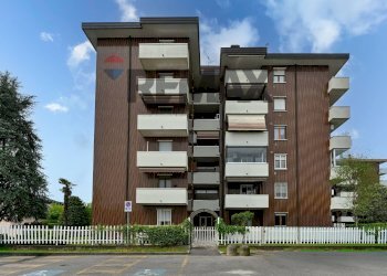 Edificio all\'aperto - Two-room apartment via Don amati 1
 
1, Pioltello - photo 2