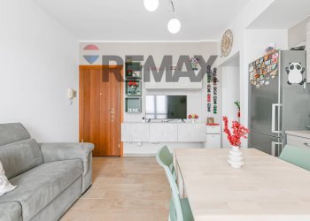 Sala da pranzo - Two-room apartment via Don amati 1
 
1, Pioltello - photo 13