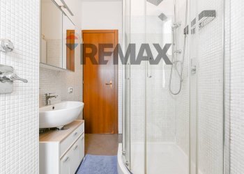 Bagno - Two-room apartment via Don amati 1
 
1, Pioltello - photo 18