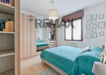 Camera / camera da letto - Two-room apartment via Don amati 1
 
1, Pioltello - photo 21